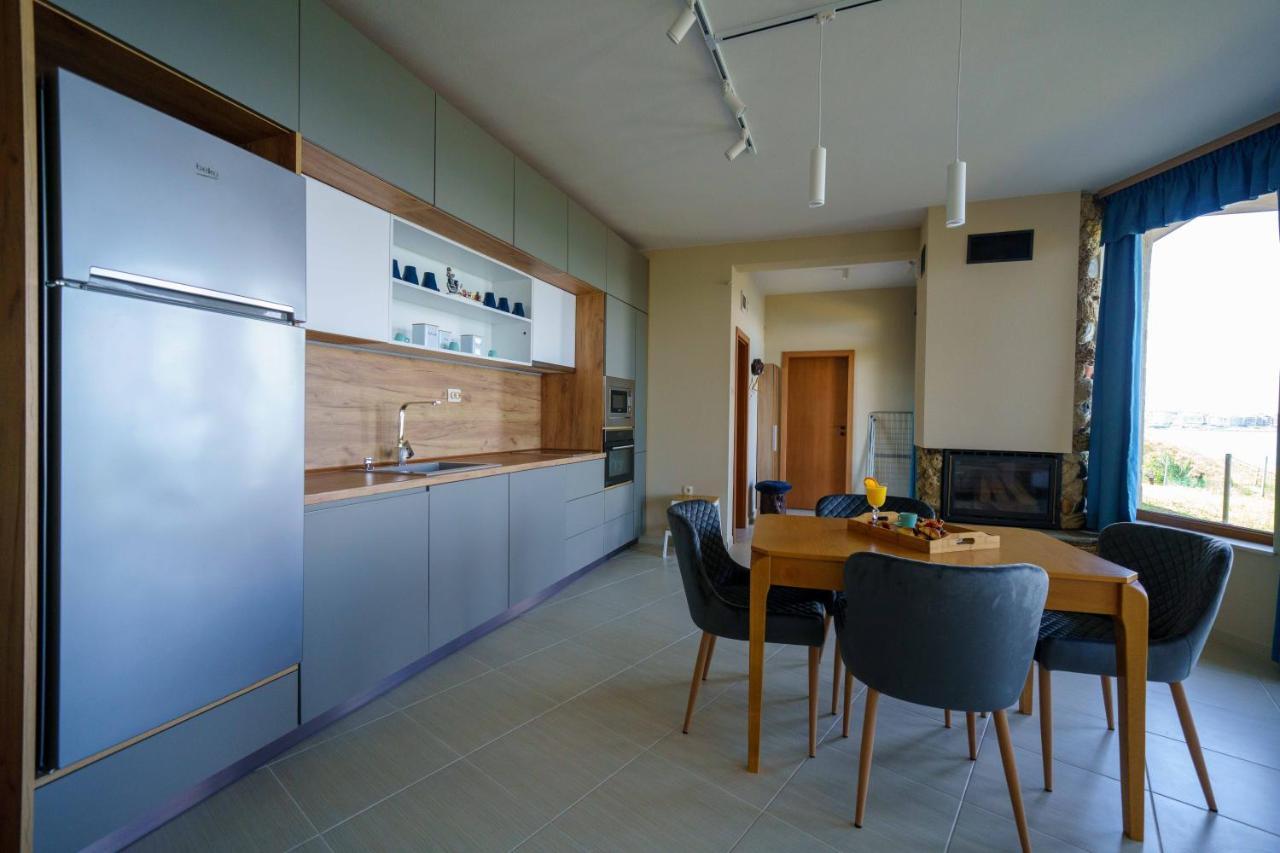 Dolphin Bay Boutique Complex Sozopol Hotel Eksteriør billede