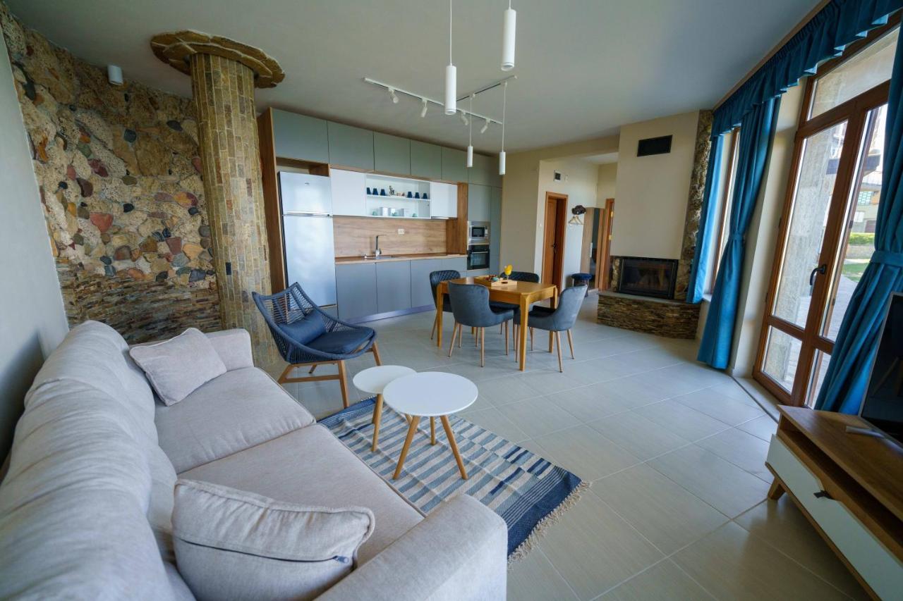 Dolphin Bay Boutique Complex Sozopol Hotel Eksteriør billede