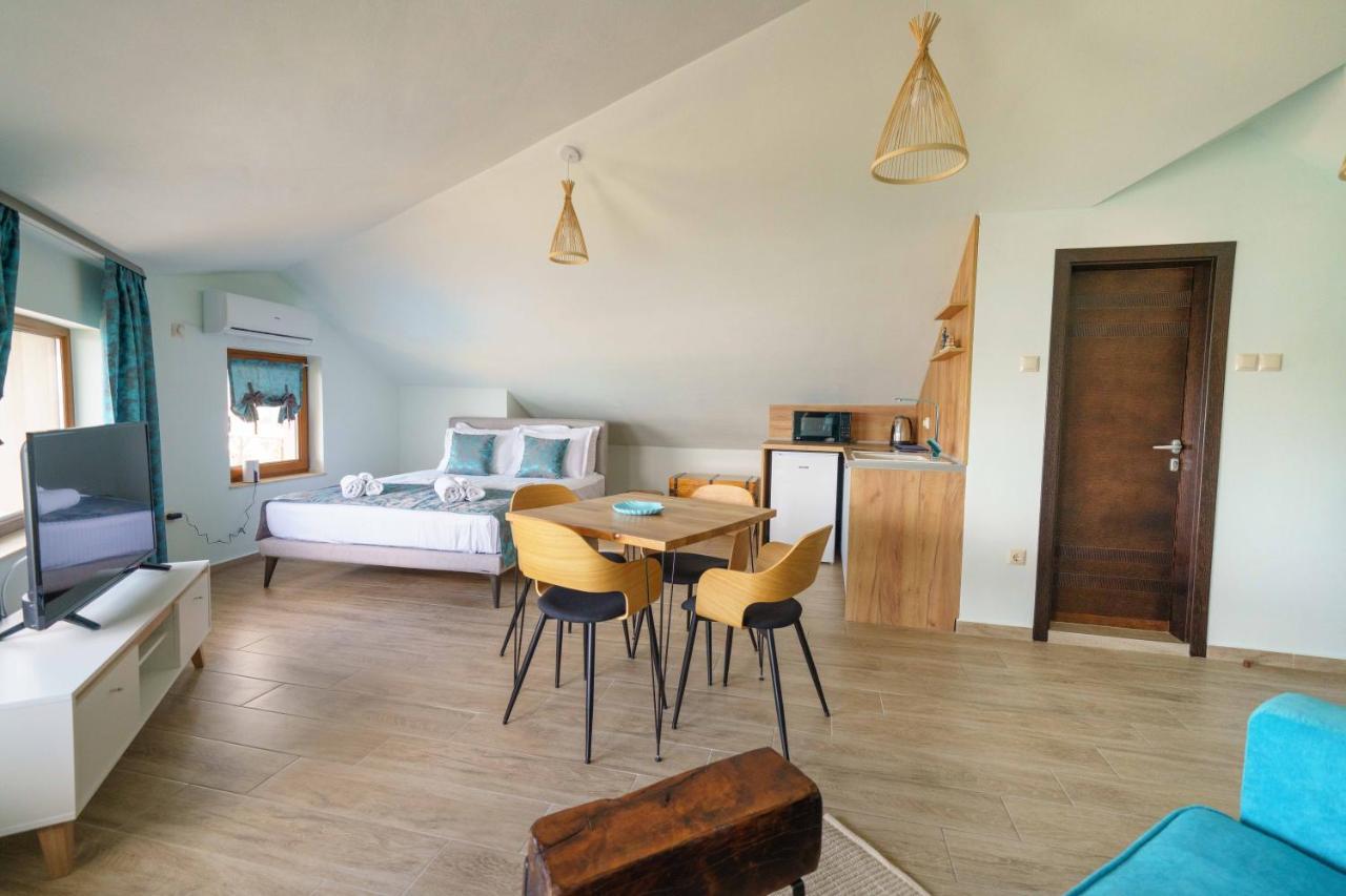 Dolphin Bay Boutique Complex Sozopol Hotel Eksteriør billede