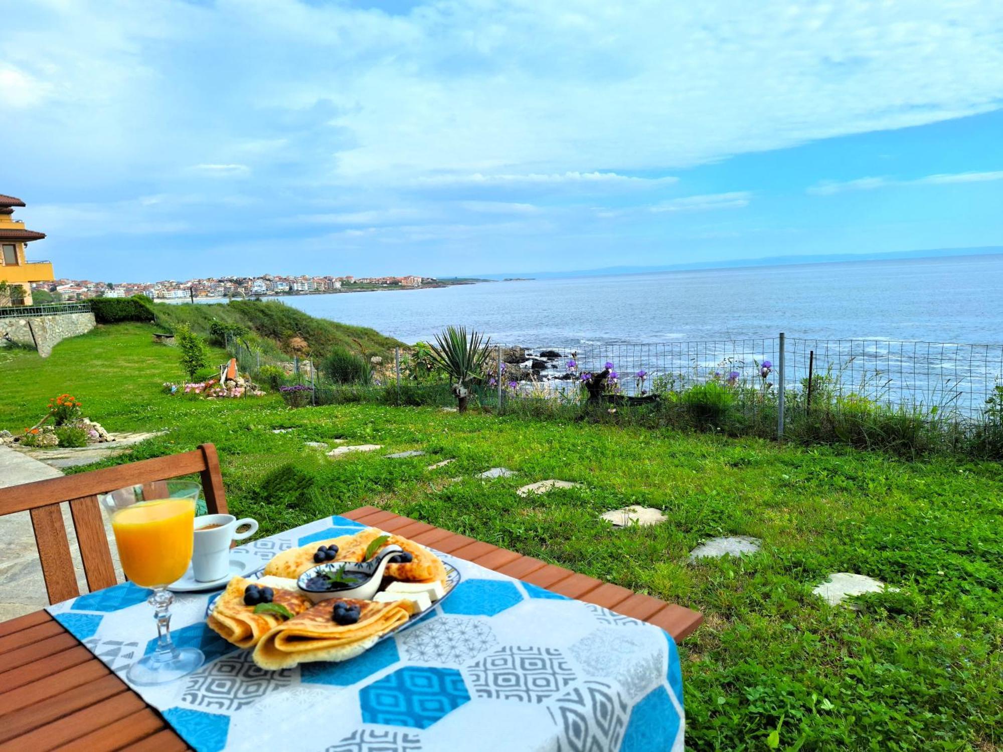 Dolphin Bay Boutique Complex Sozopol Hotel Eksteriør billede